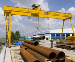 Zweiträger-Vollportalkran