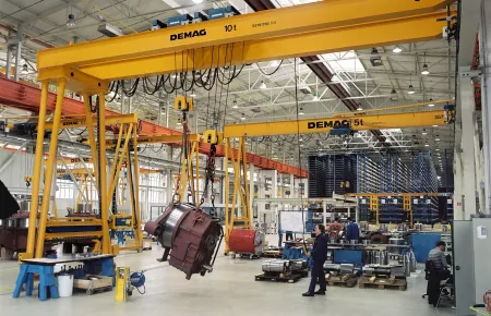 Demag Einträger-Halbportalkran